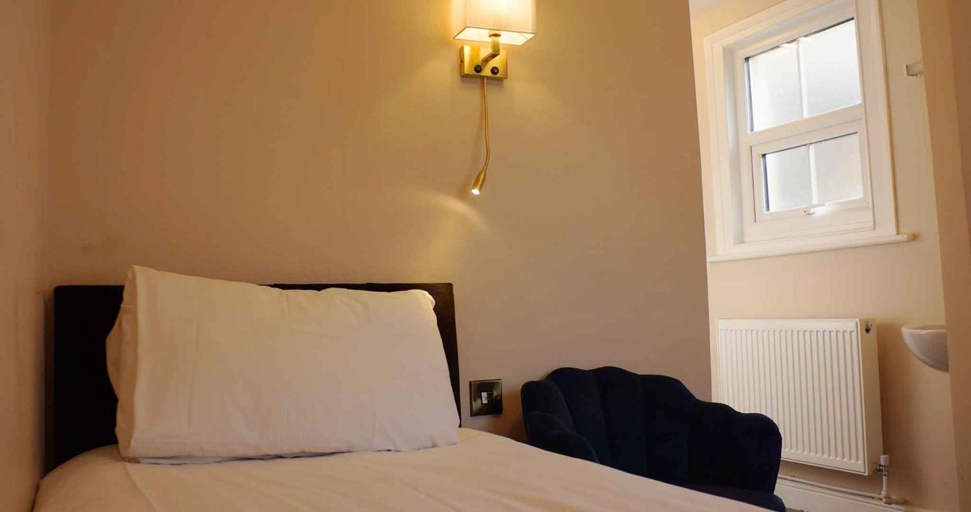 Small Single Room