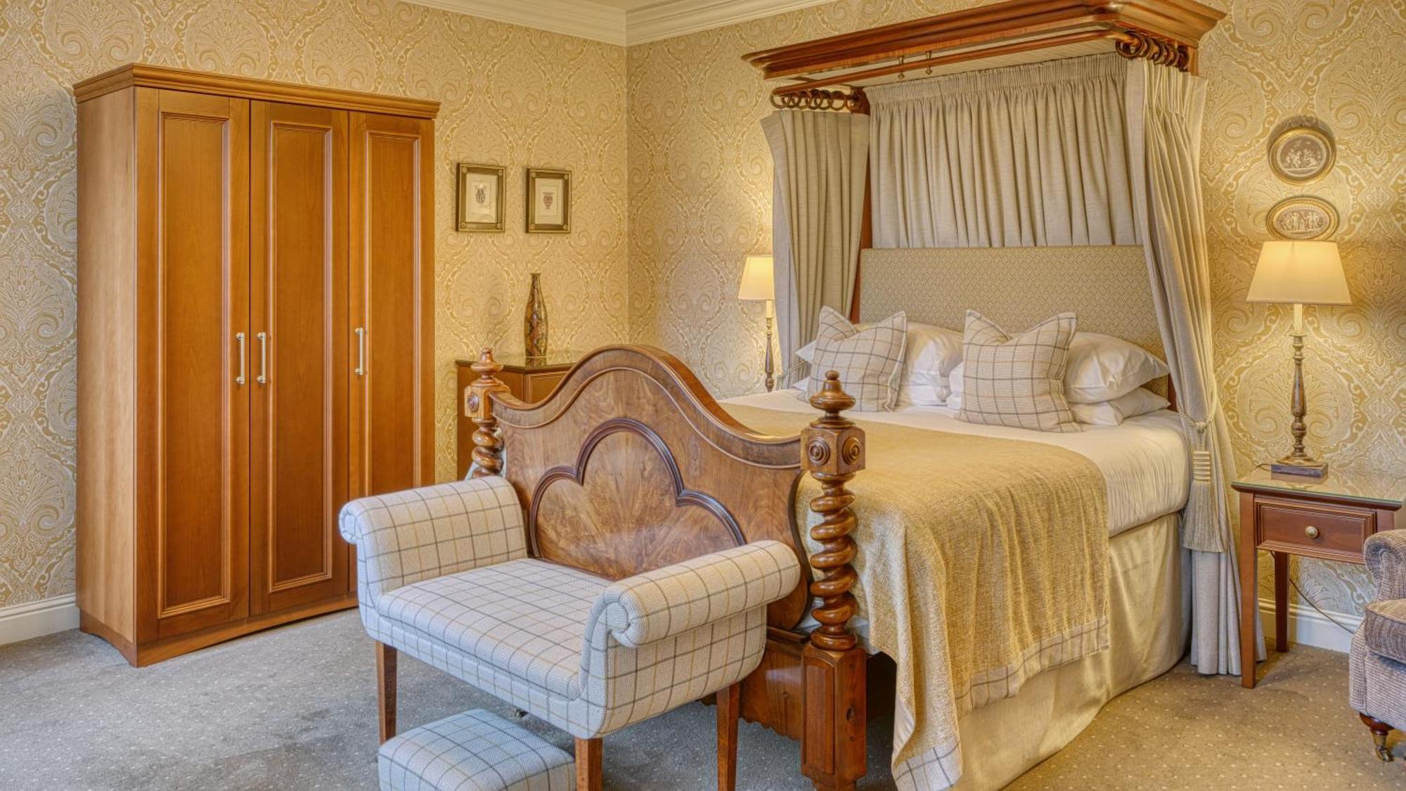 Townhouse Suite
