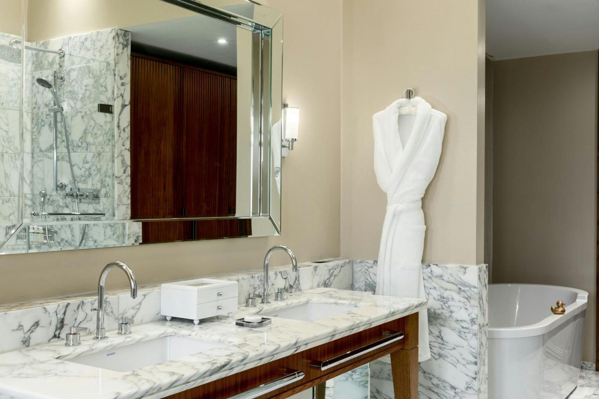 Chambers Junior Suite One King Bed