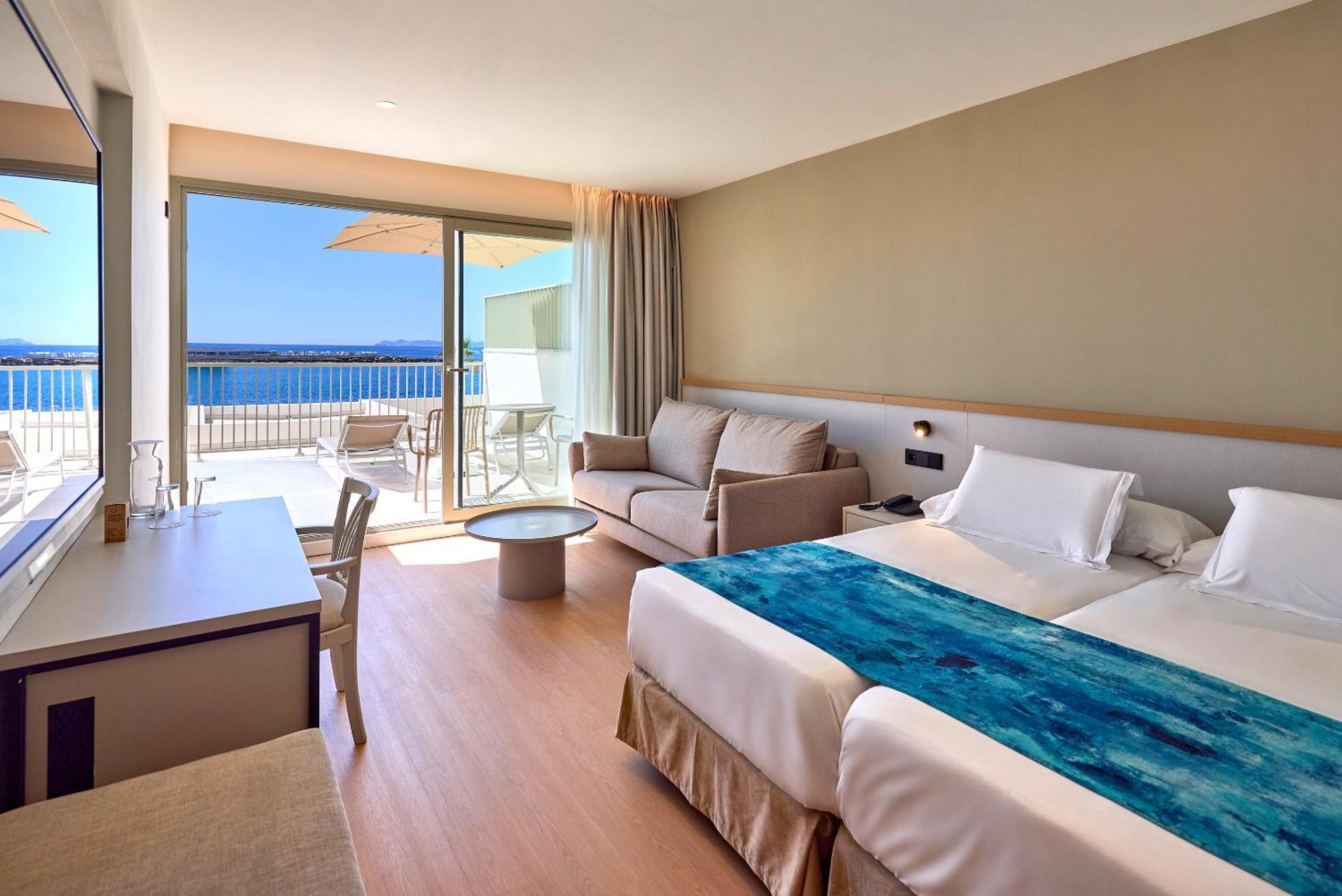 Family Room Sea View