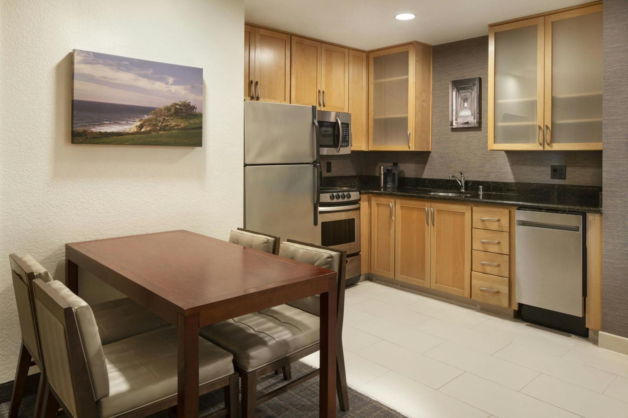Two-Bedroom King Suite
