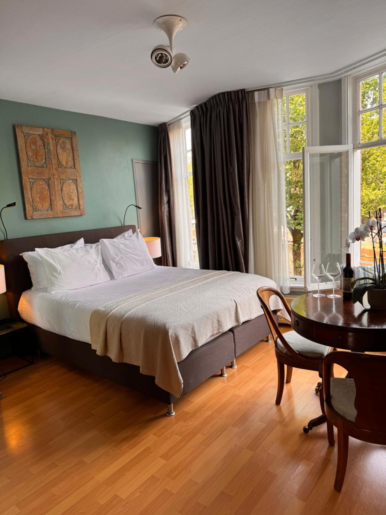 Double Room Canal View