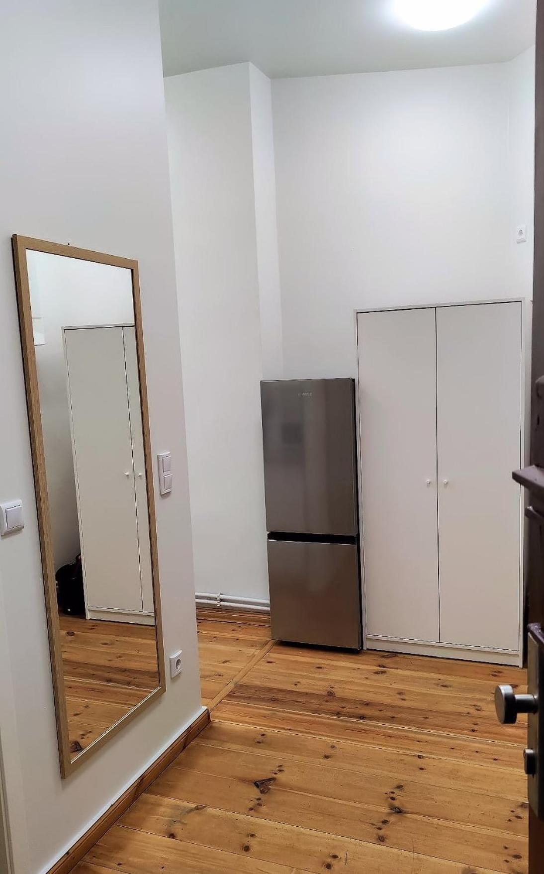 One-Bedroom Standard Apartment