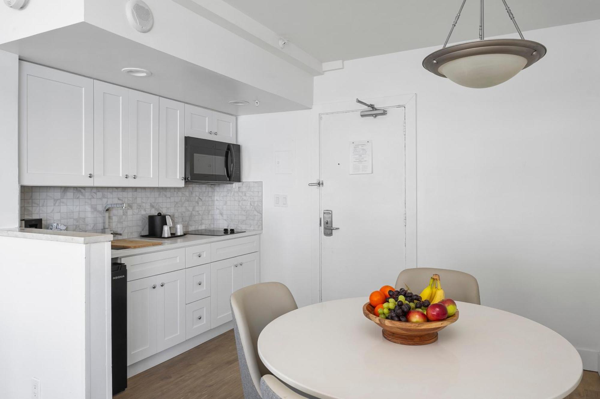 King Suite Ocean View