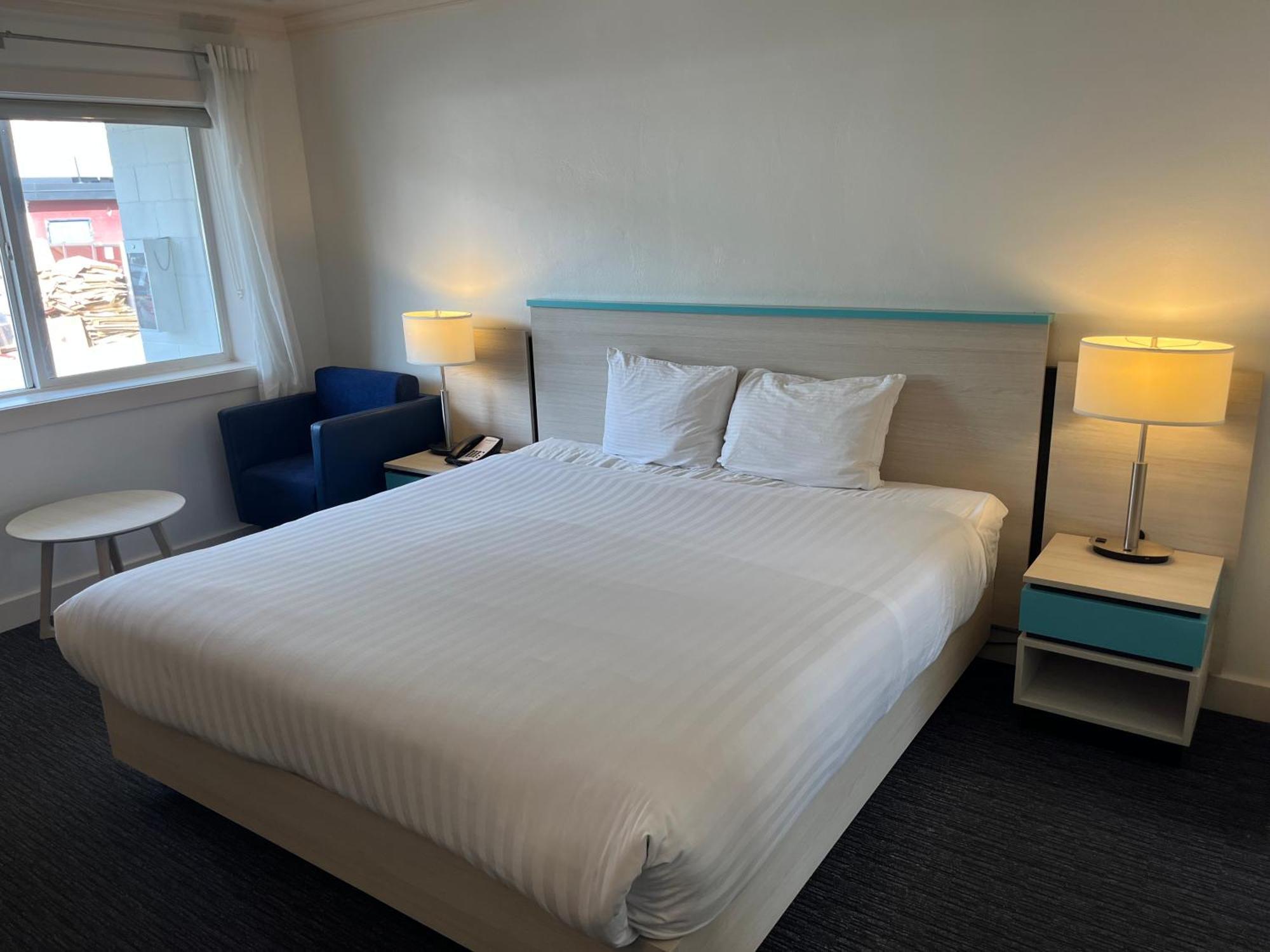 Standard King Room