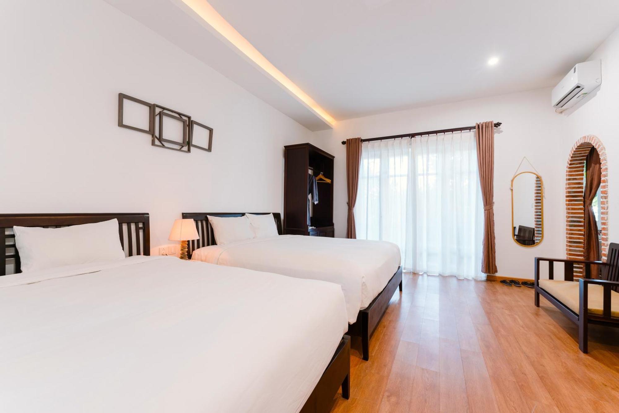 Triple Room City View