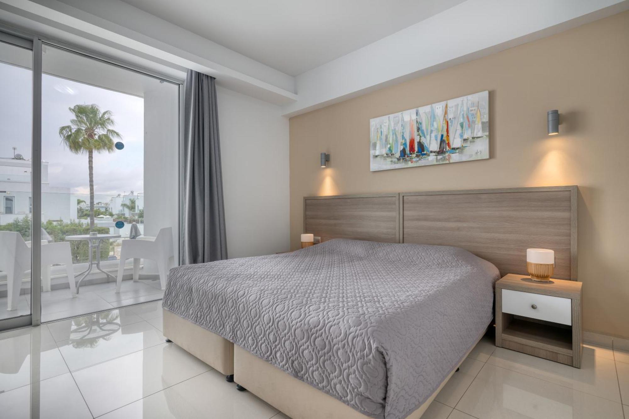 One-Bedroom Suite
