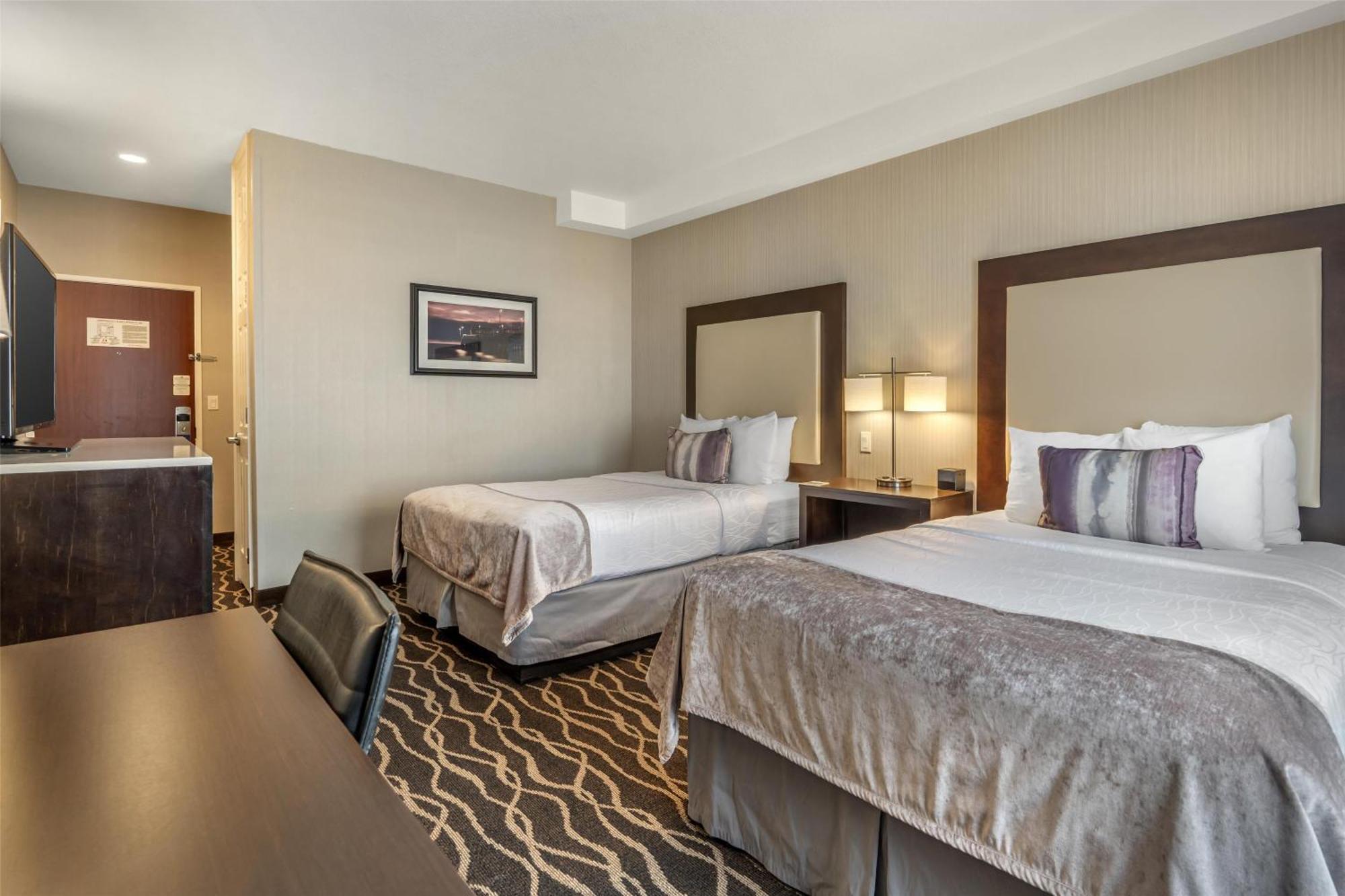 Double Room Two Double Beds Non-Smoking