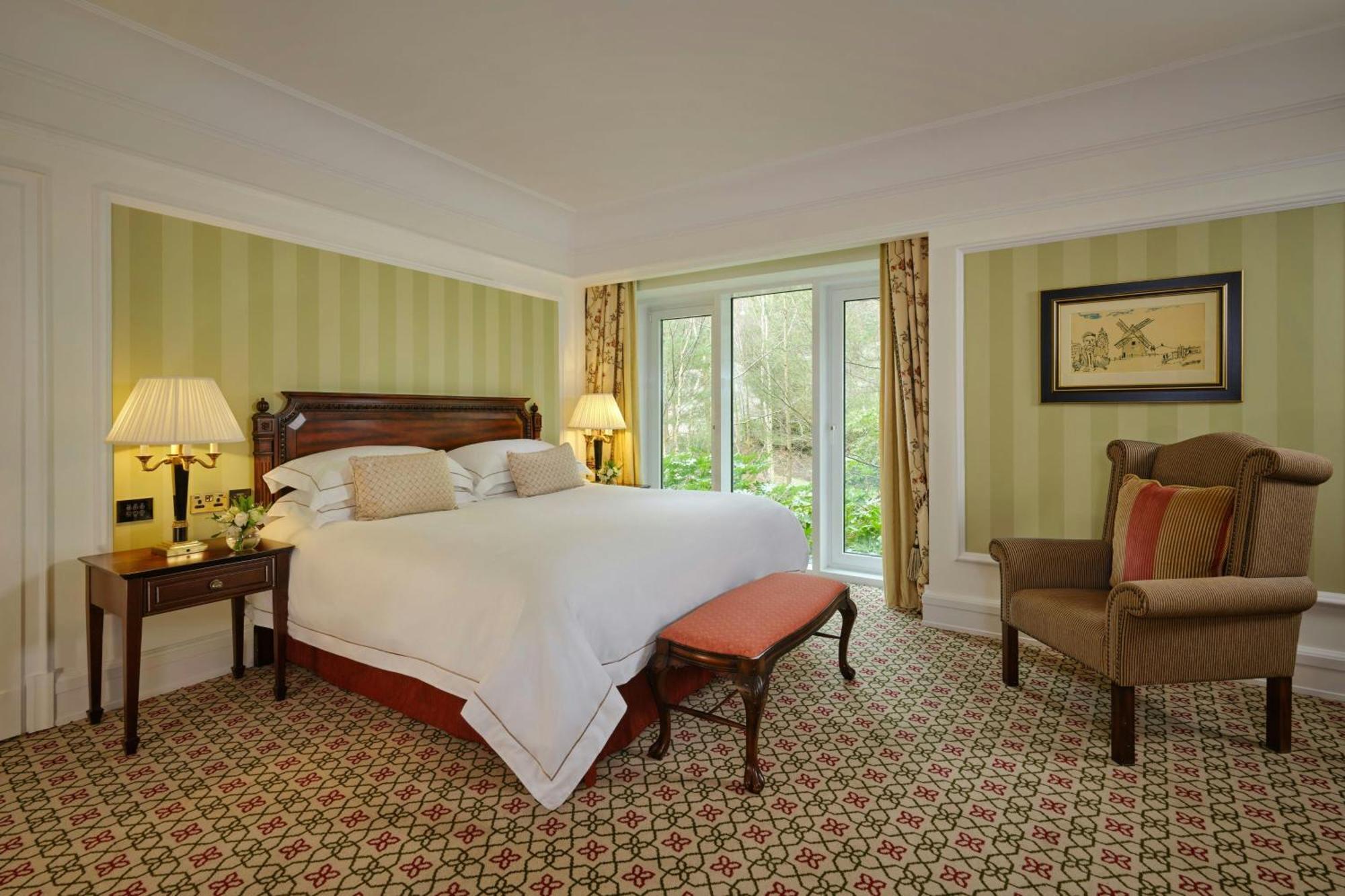 Guest room 1 King Classic Deluxe