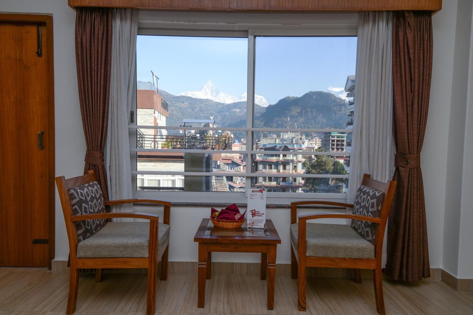 Deluxe Double or Twin Room Mountain View