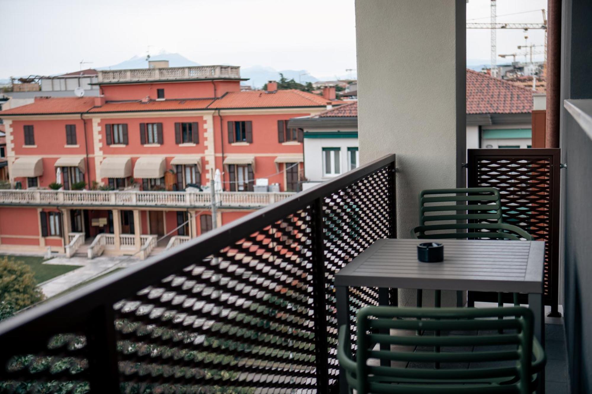 Triple Room Balcony