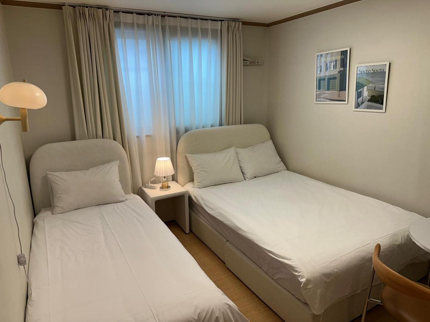 Deluxe Twin Room