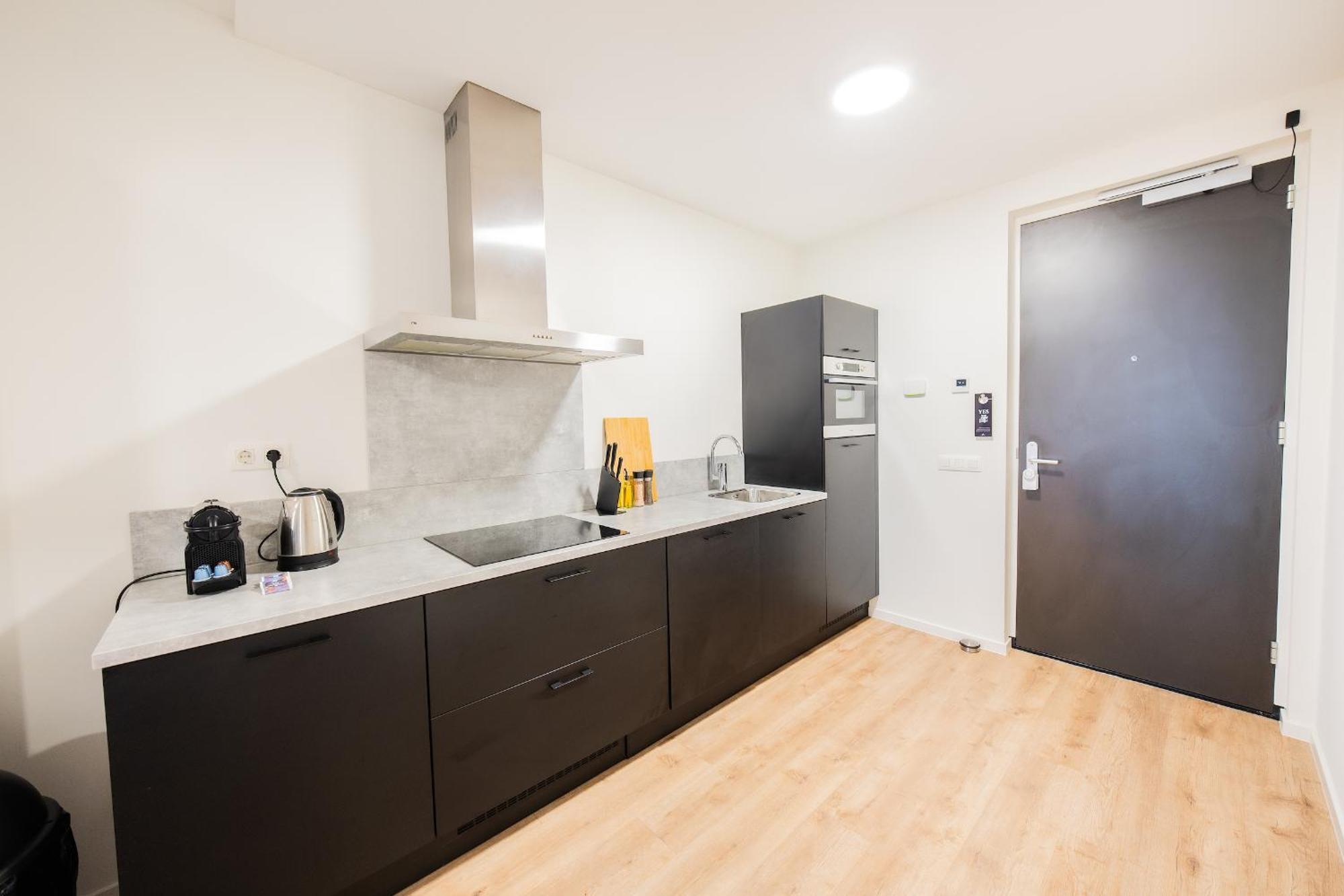 Studio Apartment