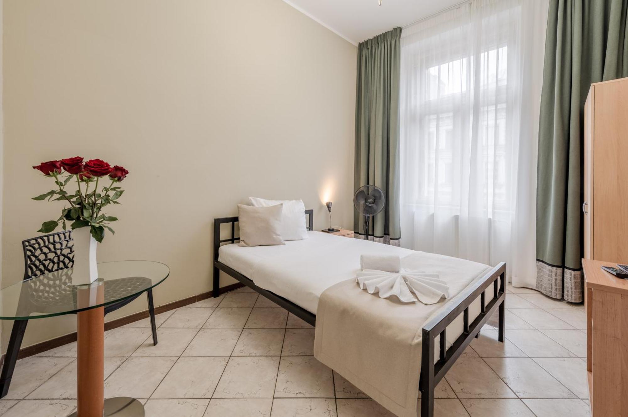 Economy Single Room