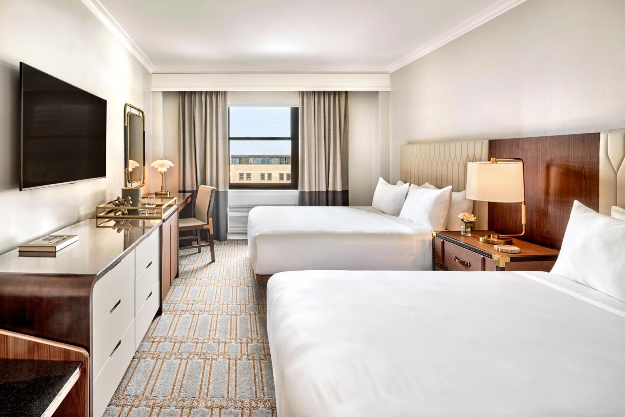 Deluxe Room 2 Queen Beds