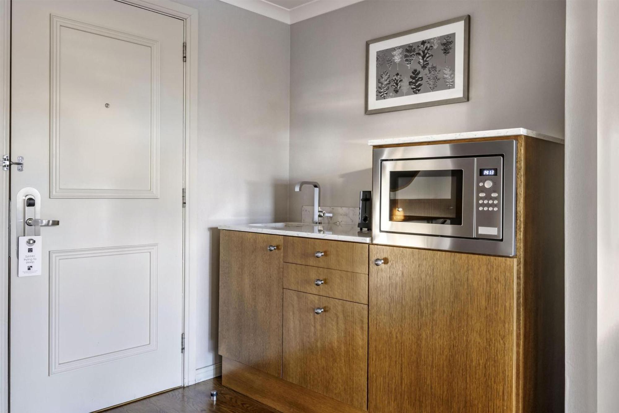 Junior Suite Kitchenette