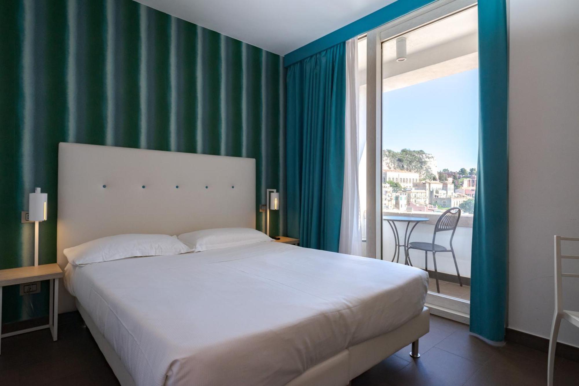 Superior Double Room Balcony