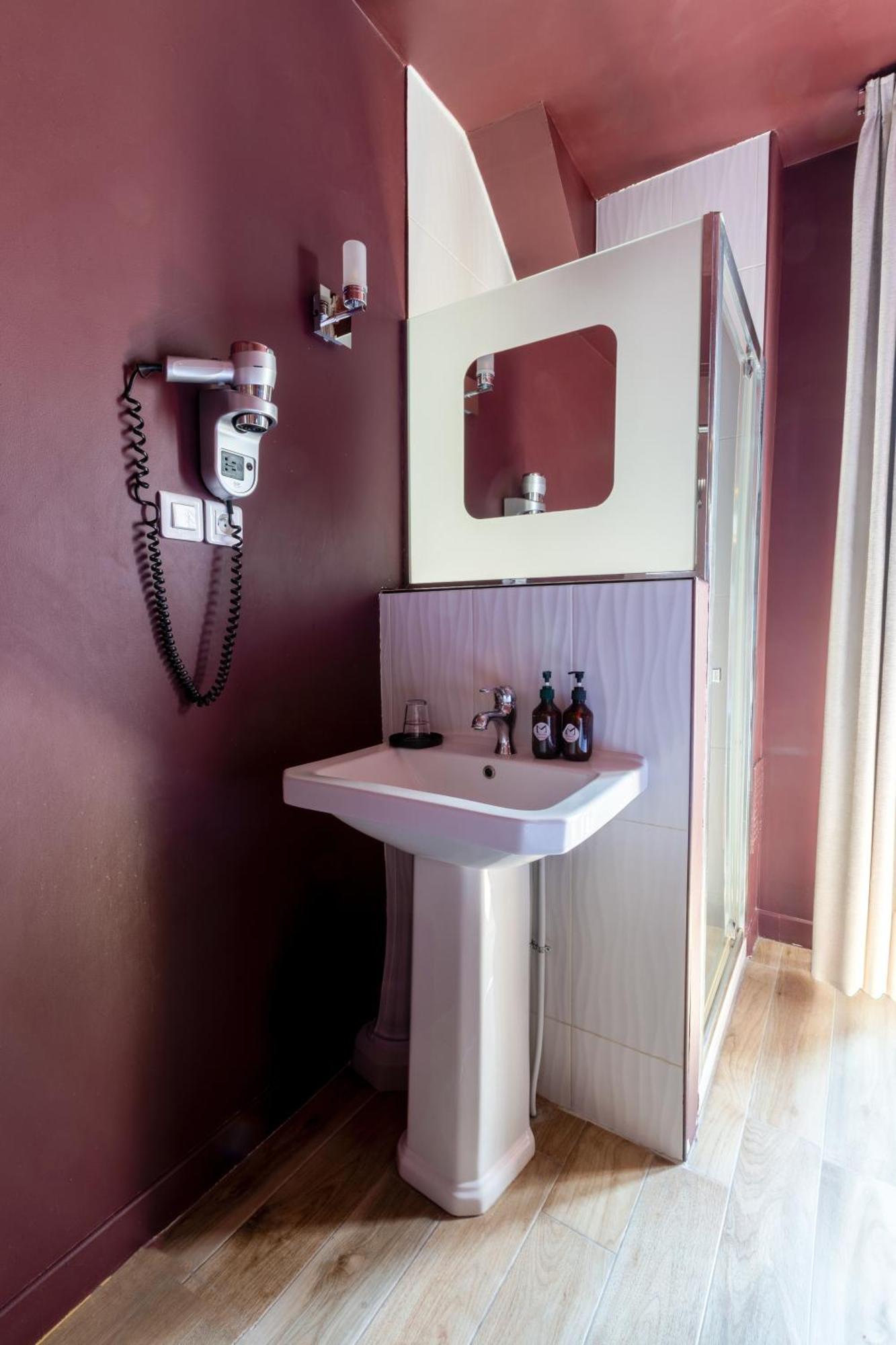 Habitación Individual con baño en el rellano