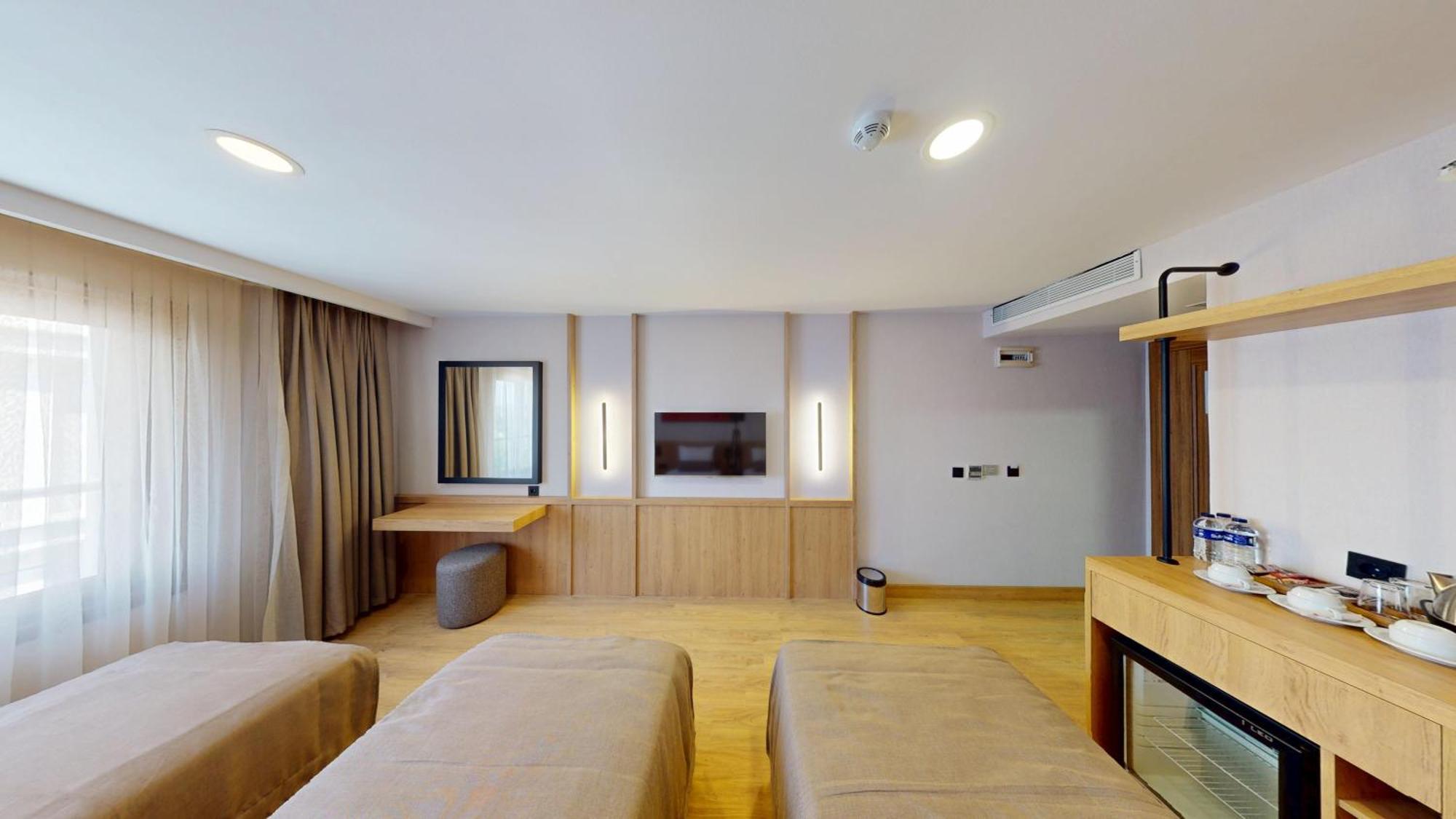Superior Triple Room