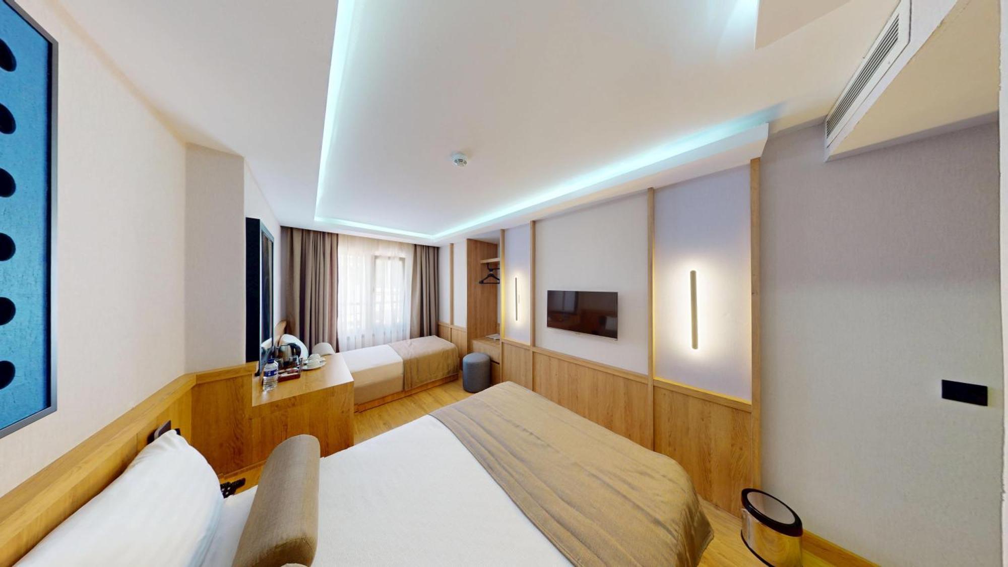Superior Triple Room