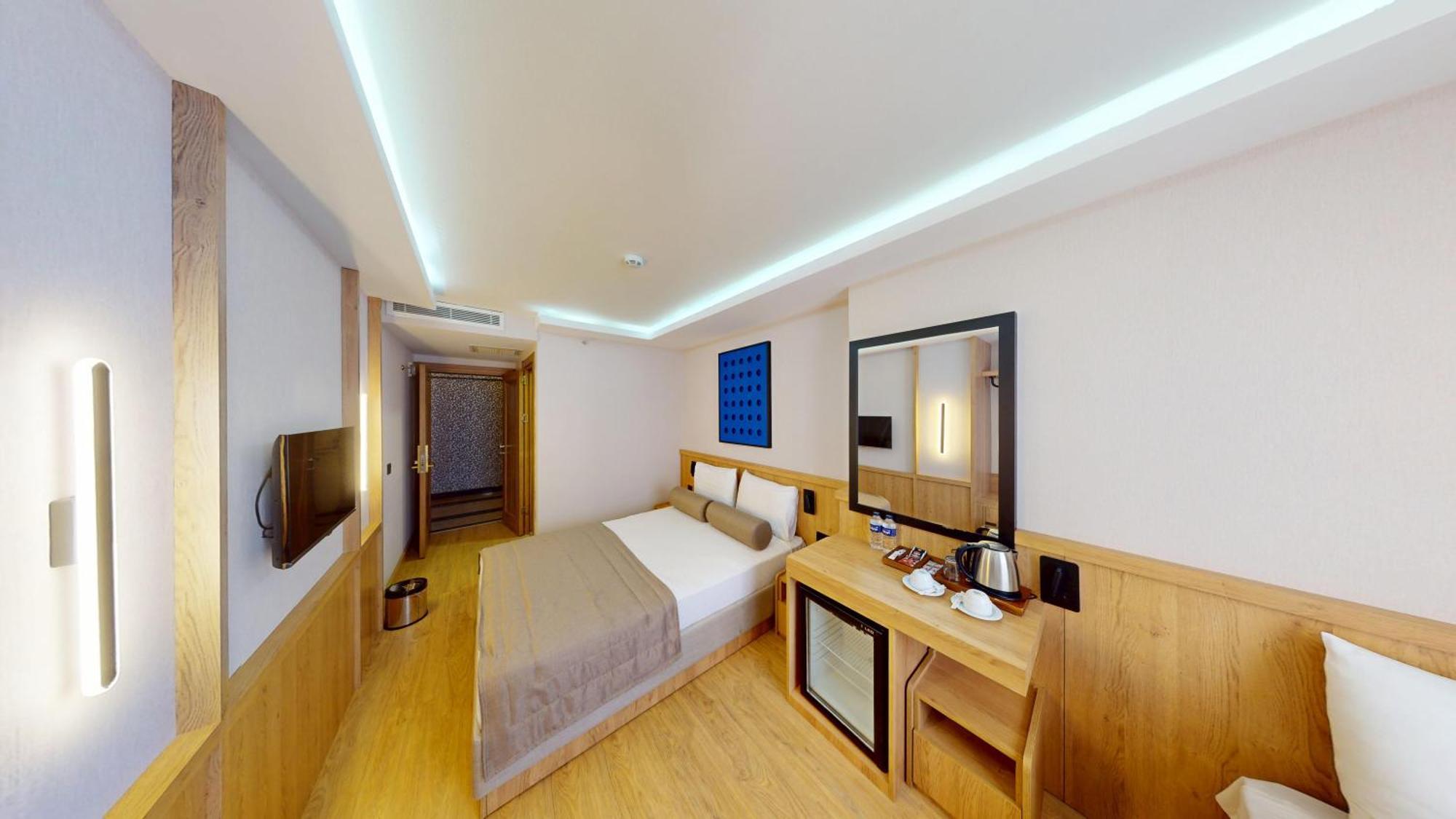 Superior Triple Room