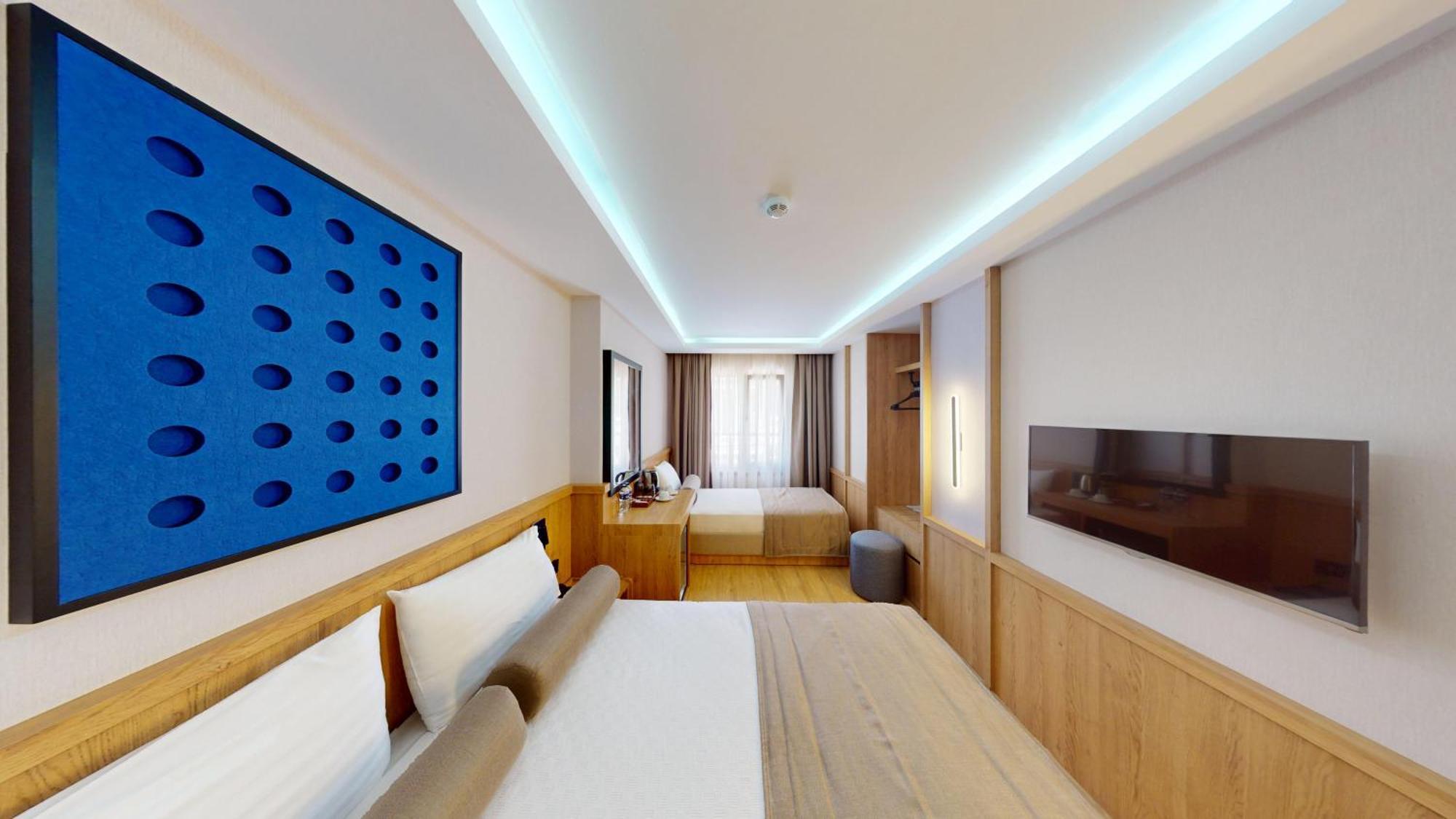 Superior Triple Room