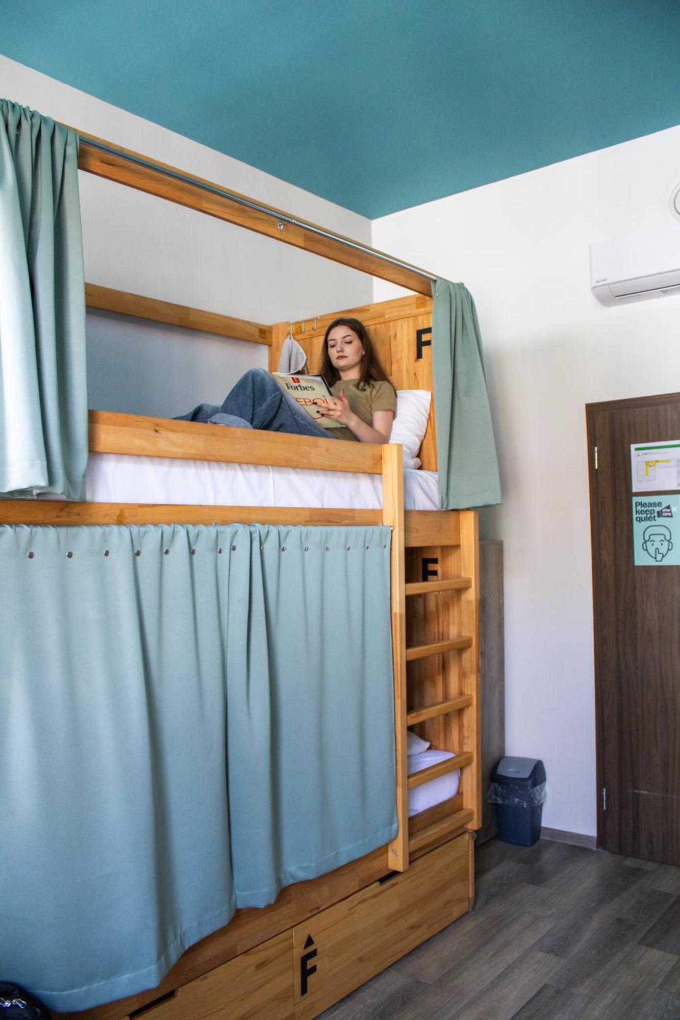 Mixed Dormitory Room 8 Beds