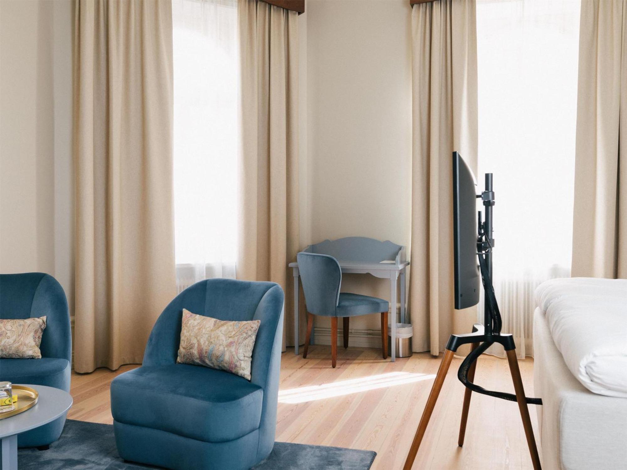 Executive King Suite