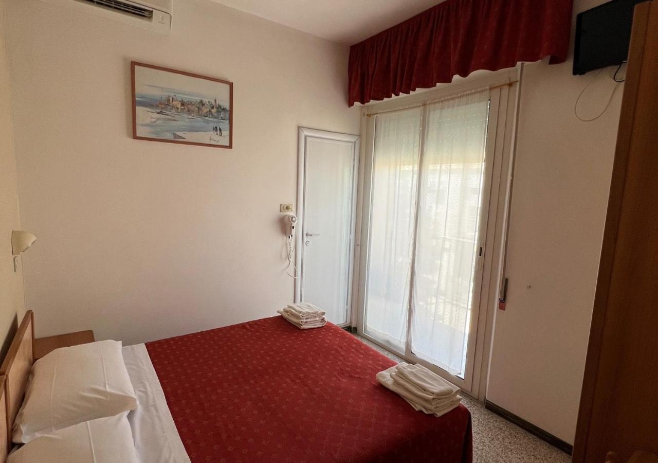 Economy Double or Twin Room