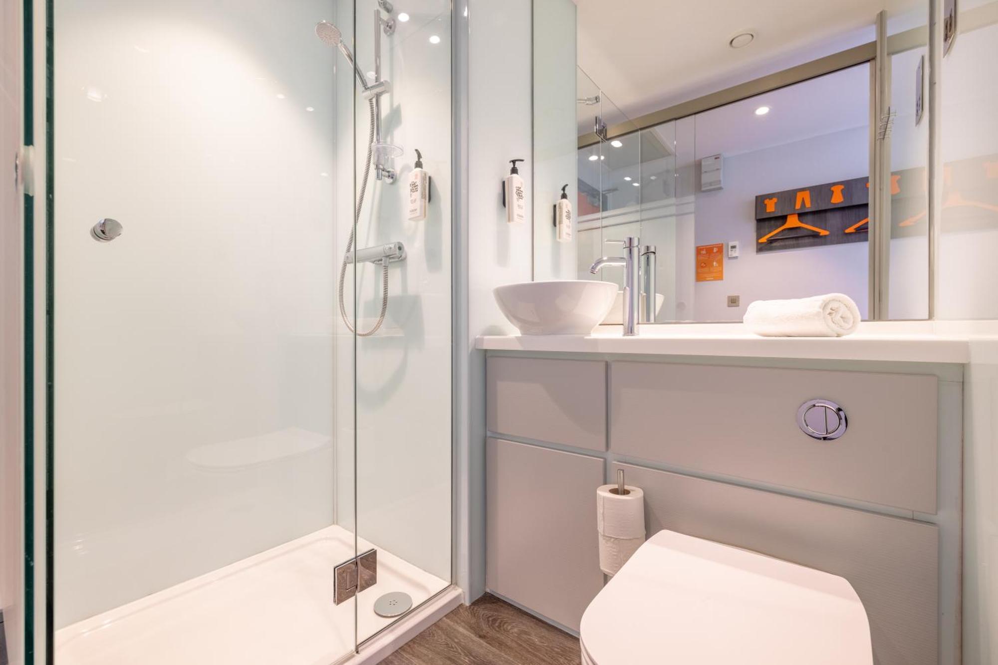 Small Twin Room