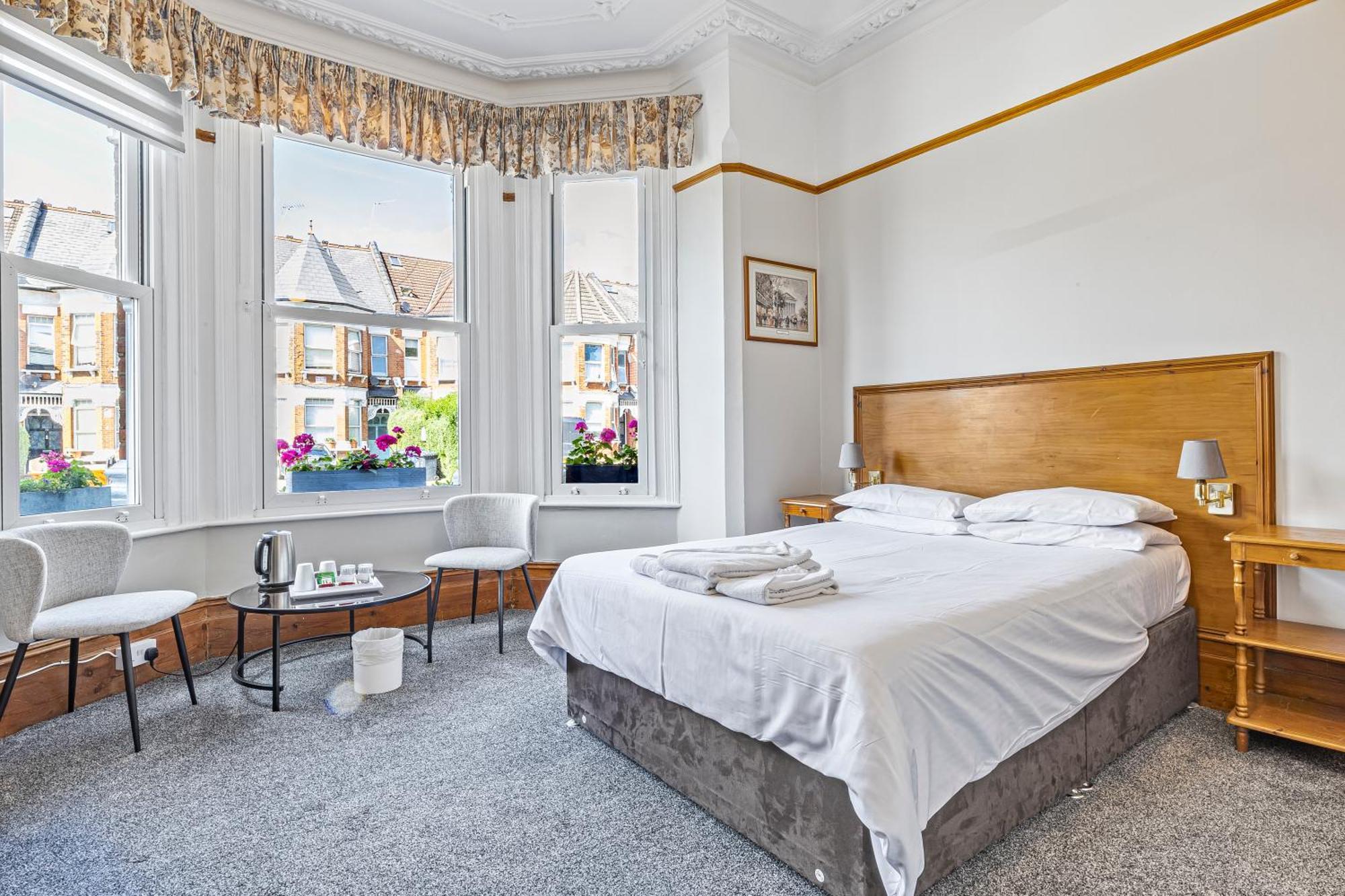 Double Room,1683804672:JPEG