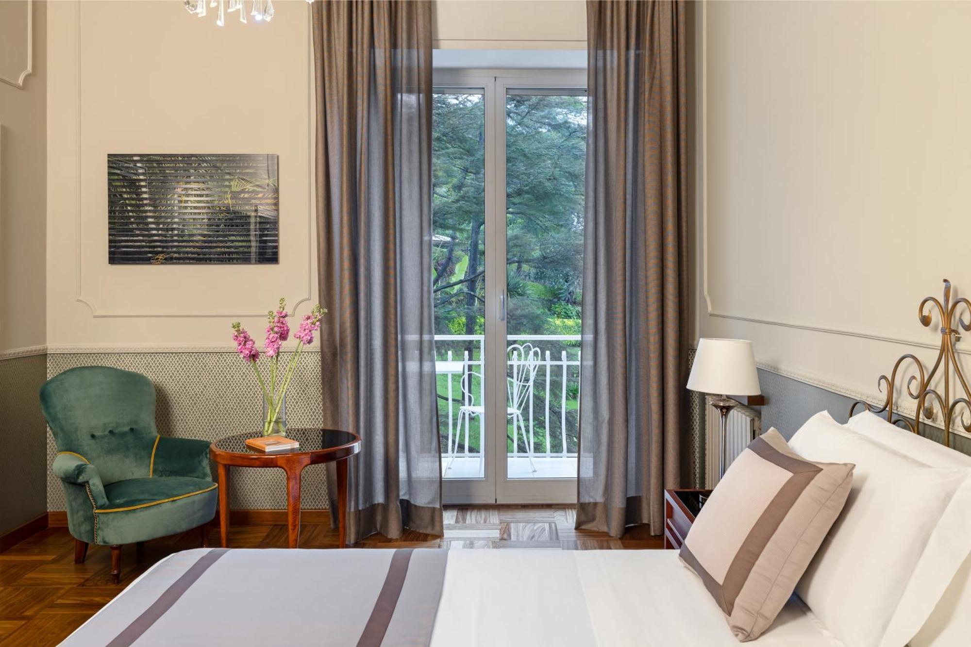 Superior Double or Twin Room Garden View