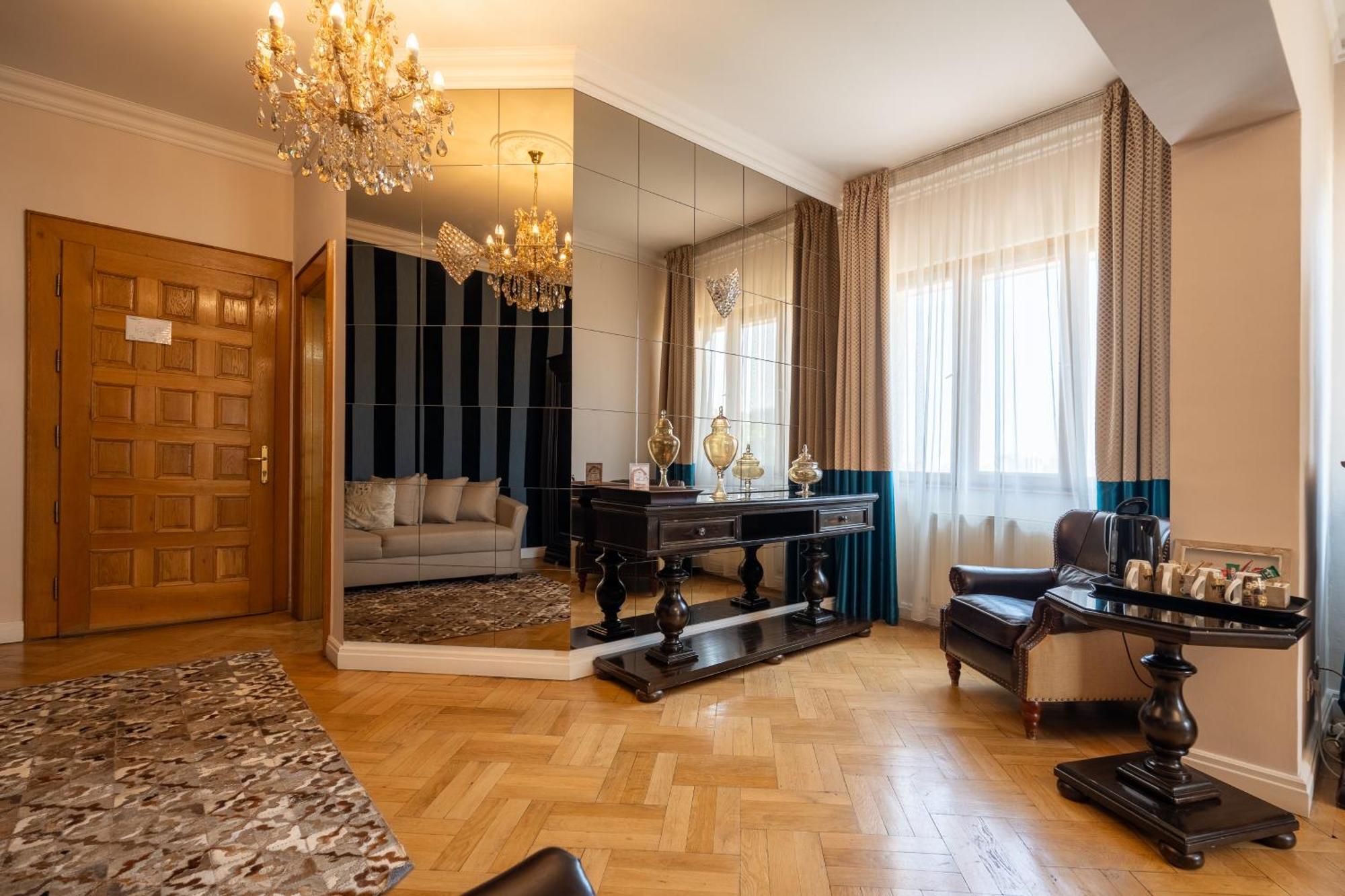 Standard Suite upper floors no elevator