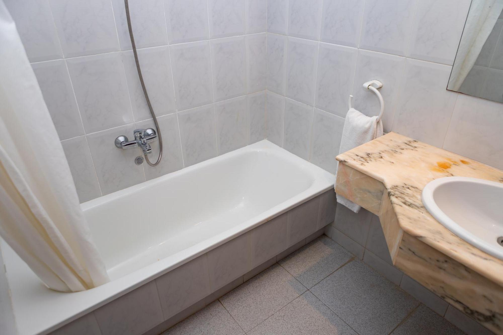 Double or Twin Room,1685069989:JPEG