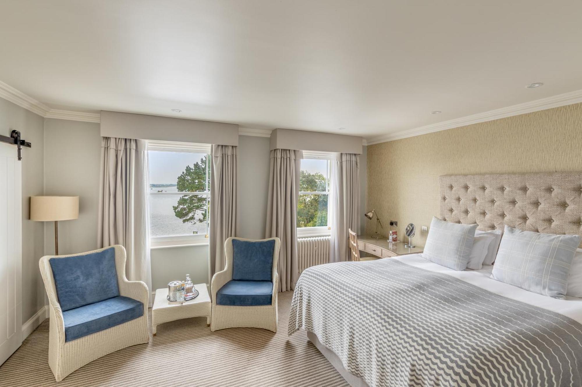 Deluxe Double Room with Harbour View,1686420897:JPEG