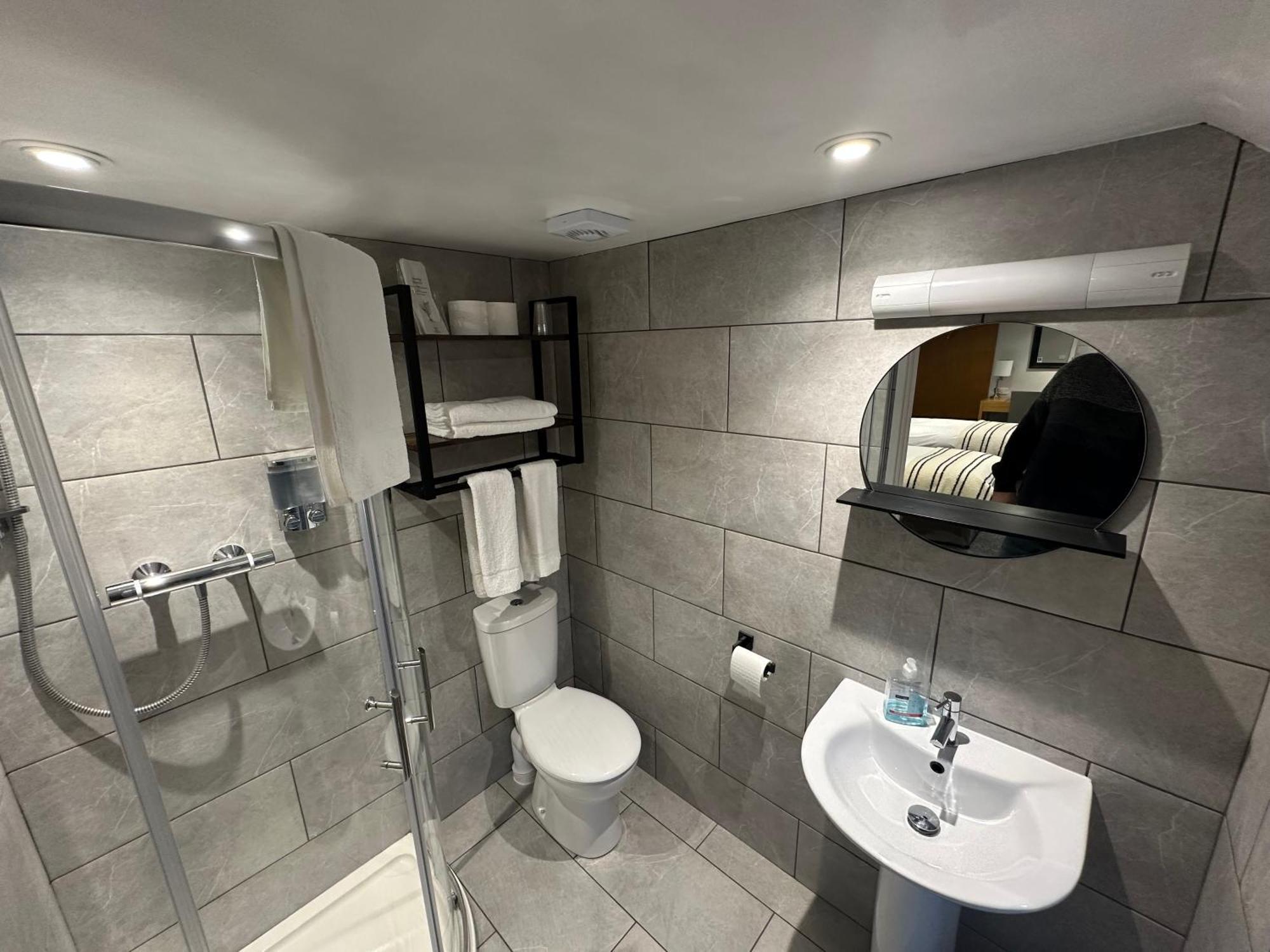 Large Twin Room