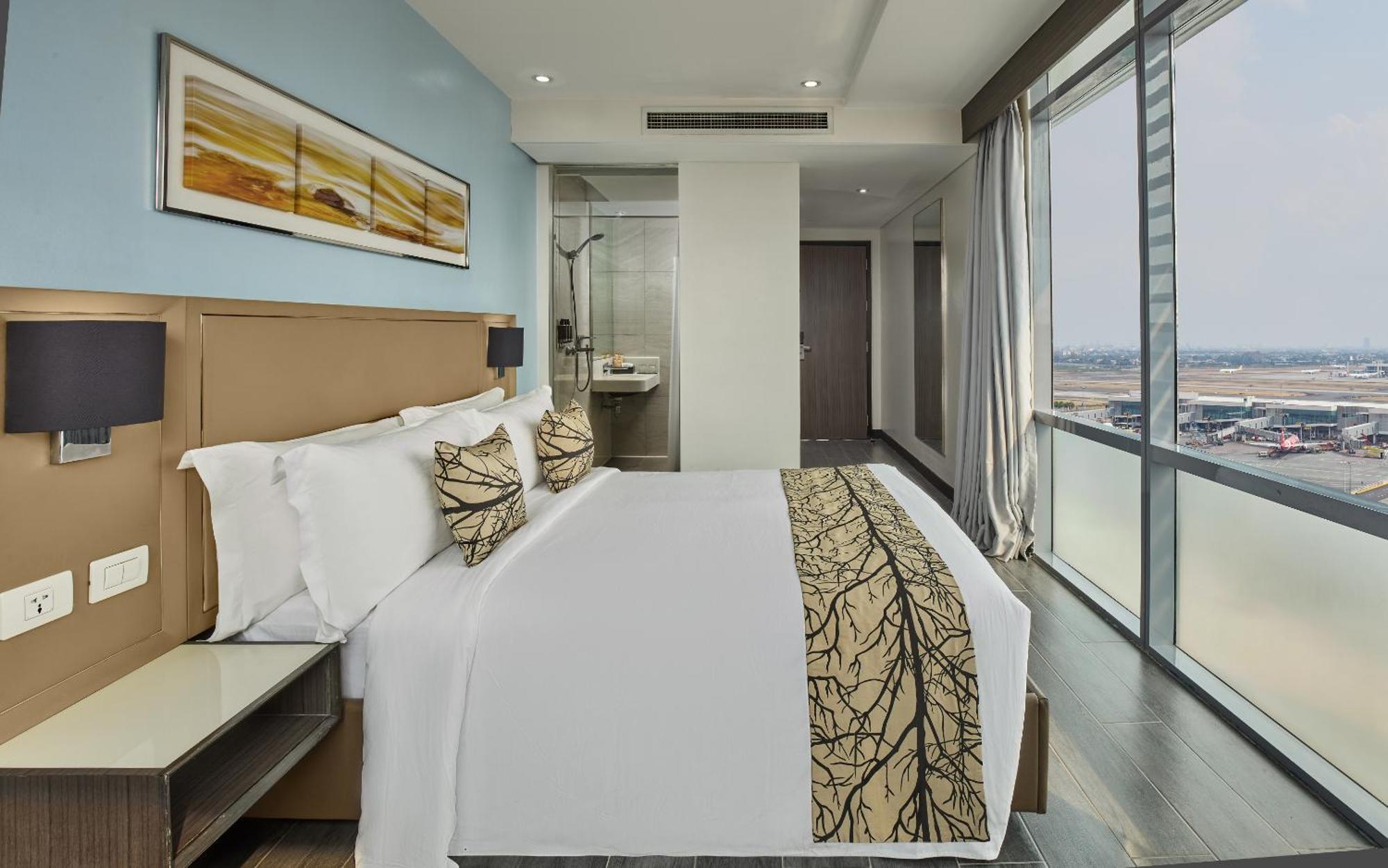Corner Room