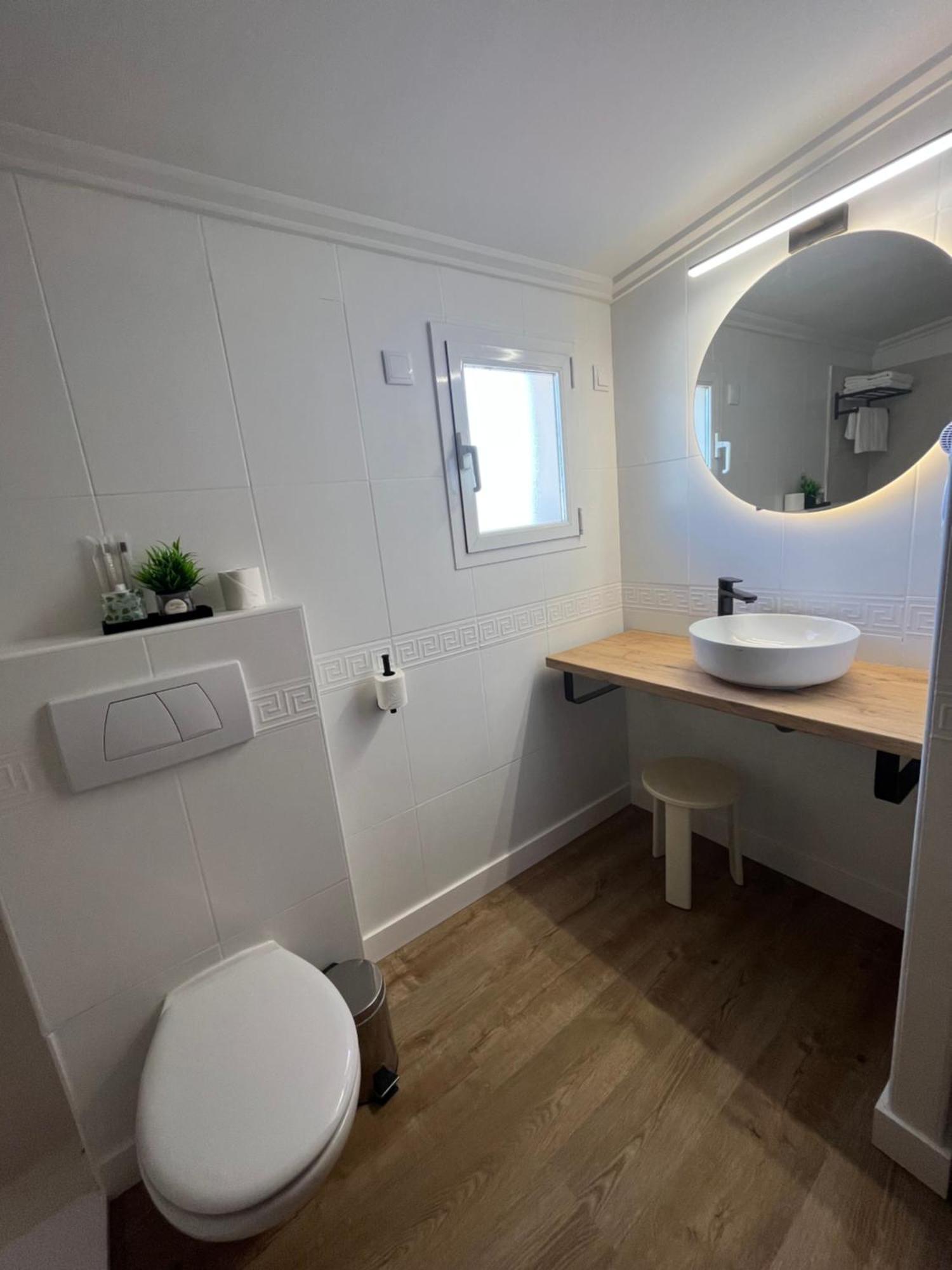 One-Bedroom Apartment Terrace