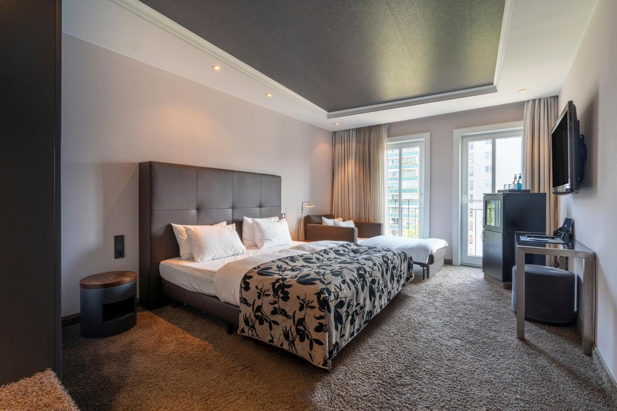 Quarto Duplo Design