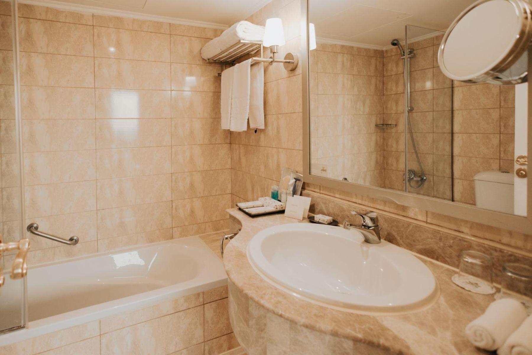 Suite Executive con vistas al Palacio del Barón