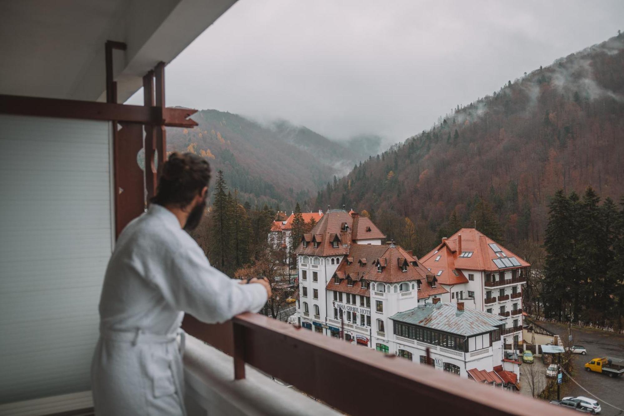 Deluxe Double Room Balcony Spa Access