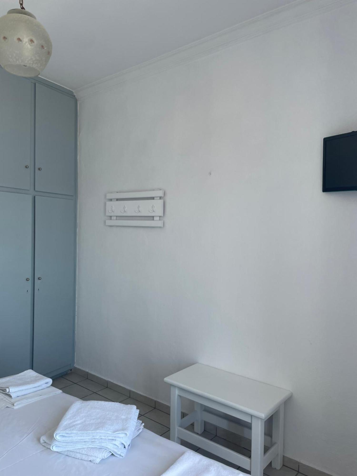 Double or Twin Room Sea View