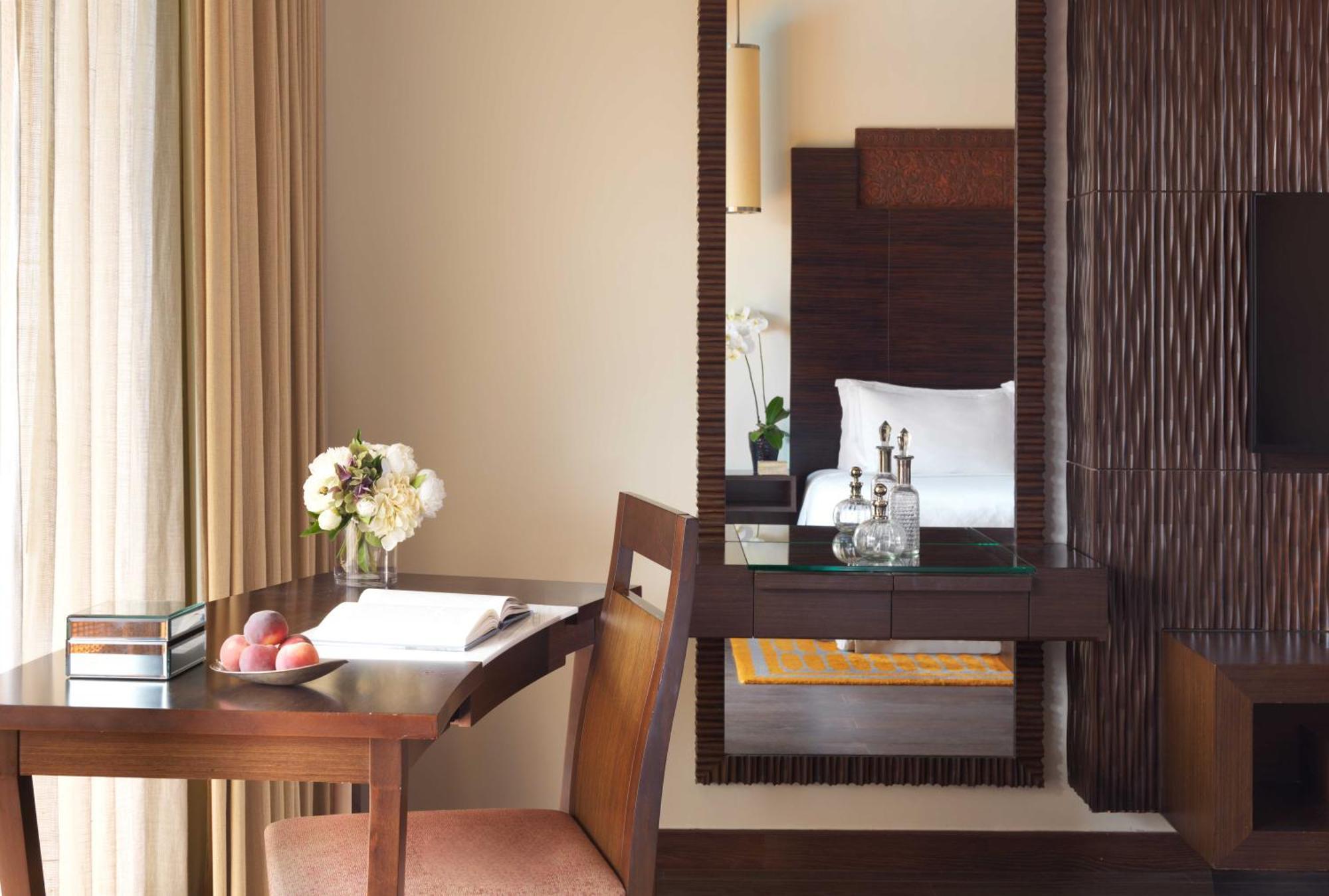 Premier Lagoon View Room