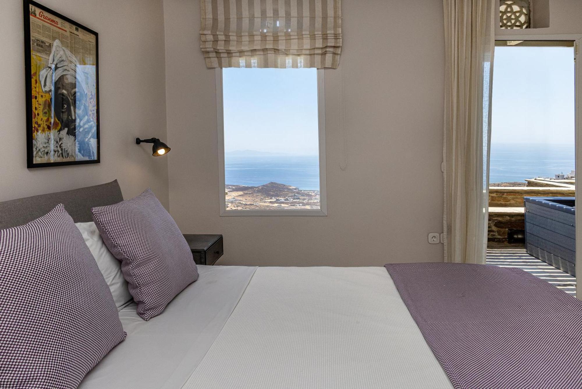 Honeymoon Suite Mini Jetted Pool Sea View