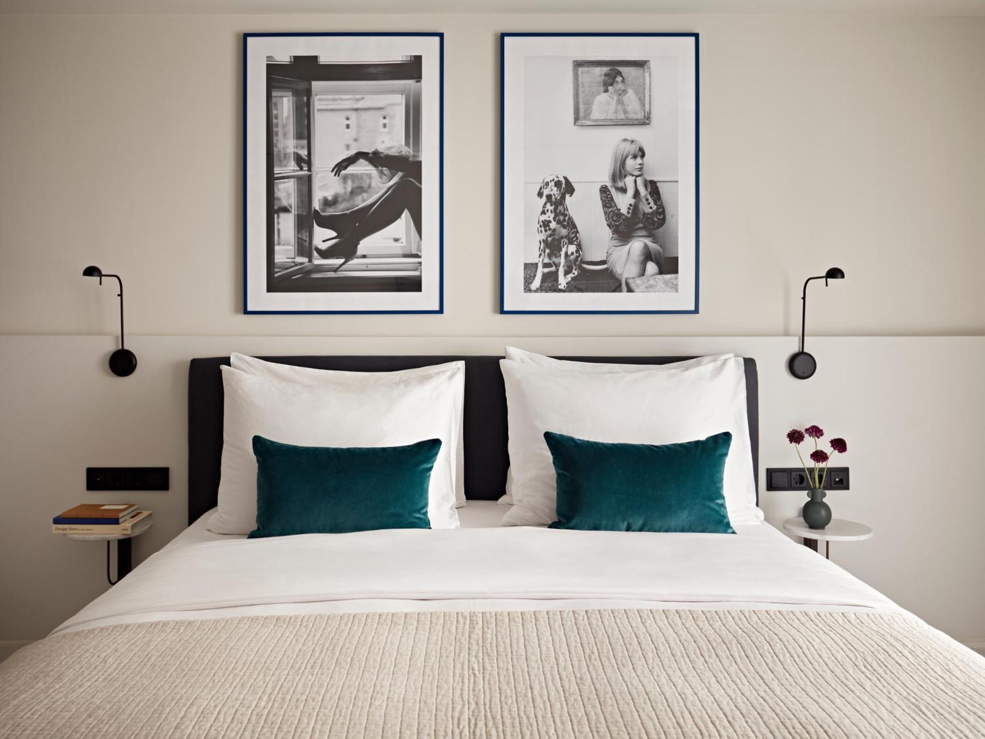 Large Room Accessible