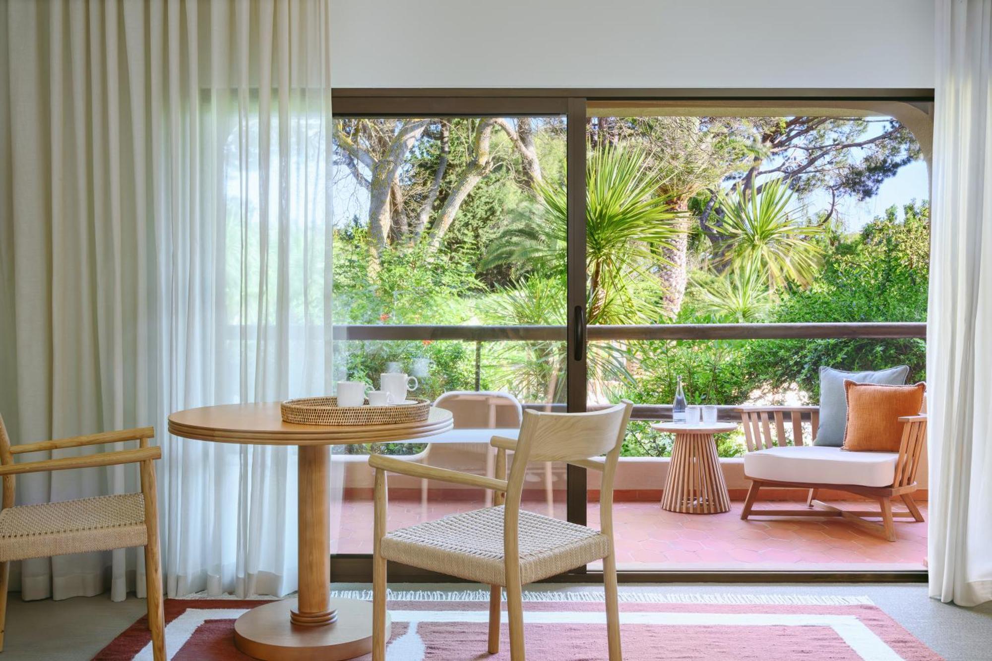 Elegant Suite