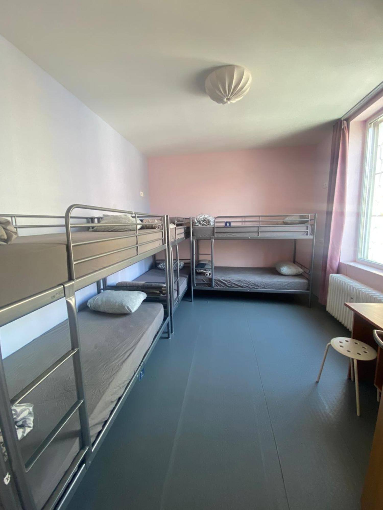 Bed 6-Bed Female Dormitory Room