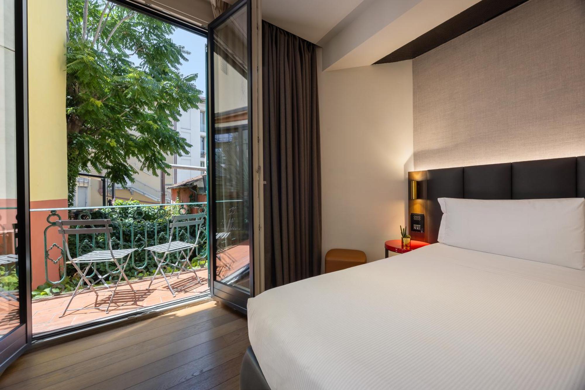 Deluxe Double Room Balcony