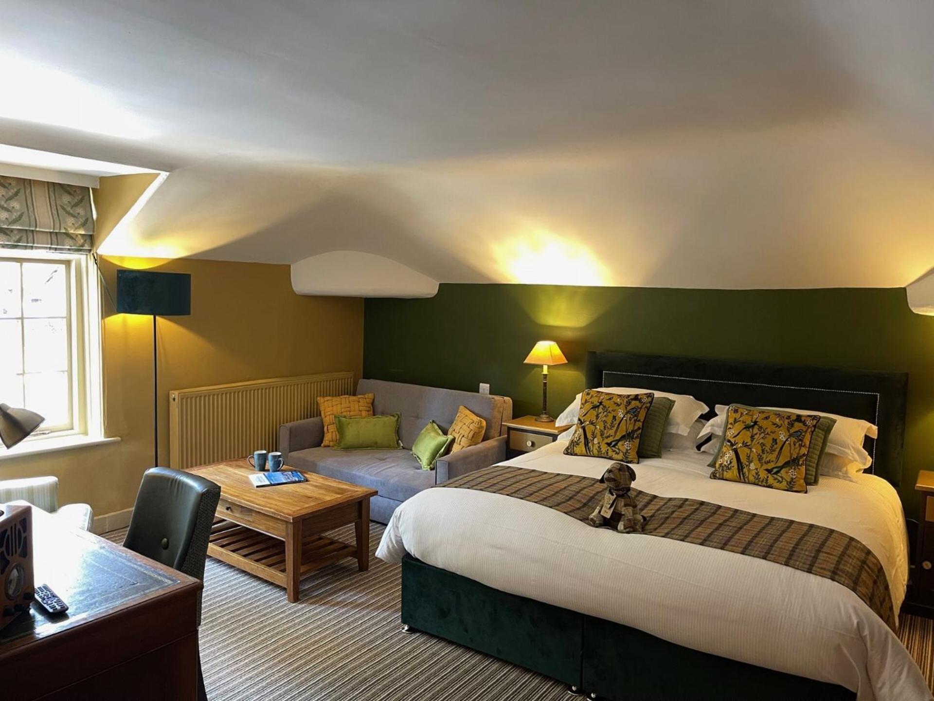 Deluxe Family Room
