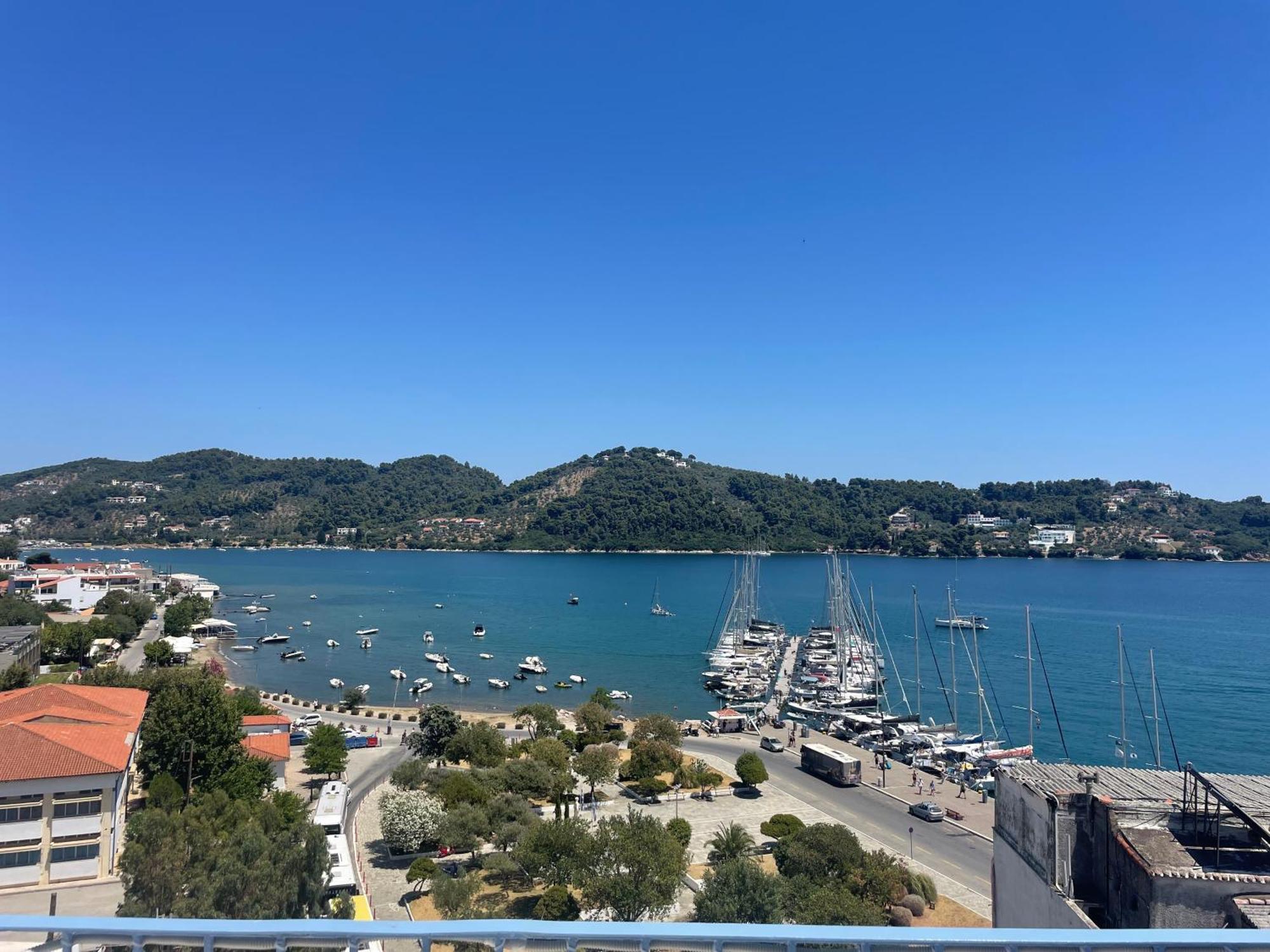 Double or Twin Room Sea View